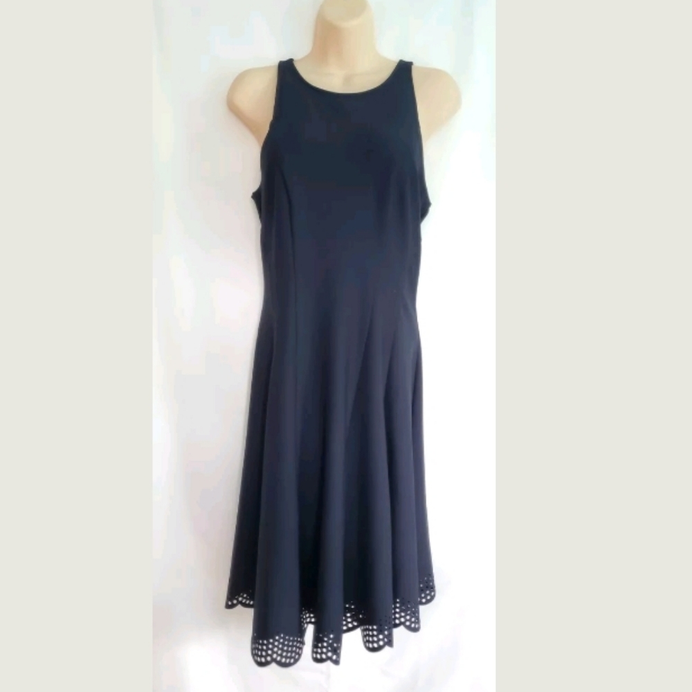 NWT Women Donna Ricco Navy Blue Fit Flare Lasercut Hem Sleeveless Dress Size 10
